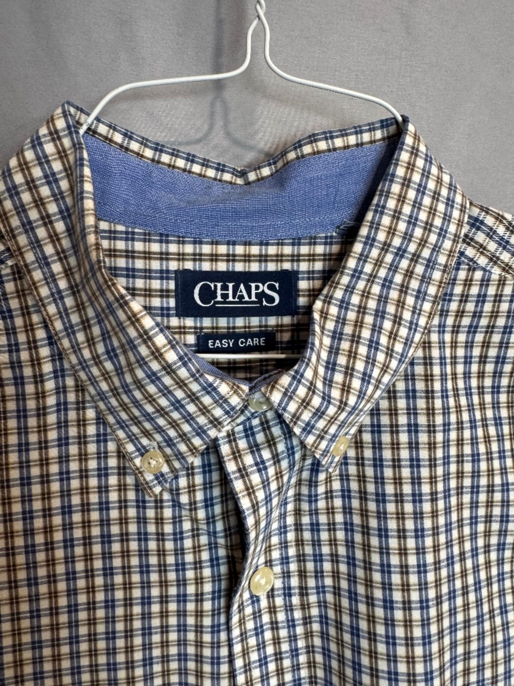 Men's Chaps Easy Care Long Sleeve Plaid Button Down Shirt, EUC